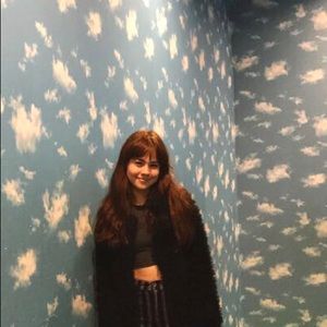 Meet your Posher, Kiana